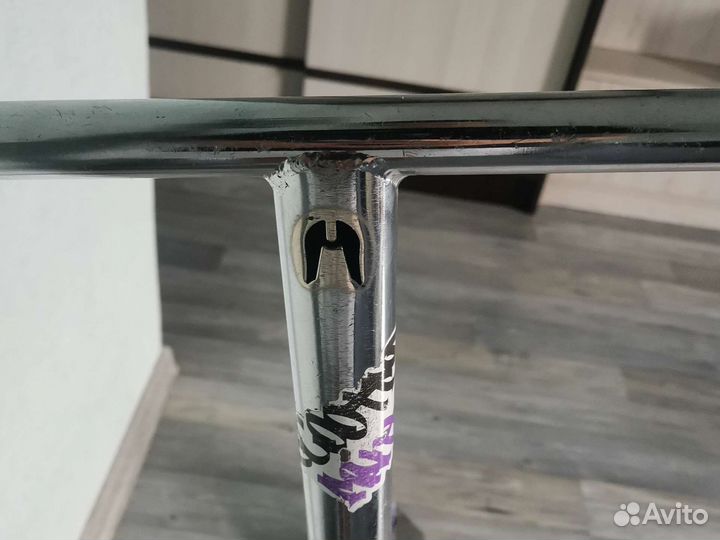 Трюковой самокат