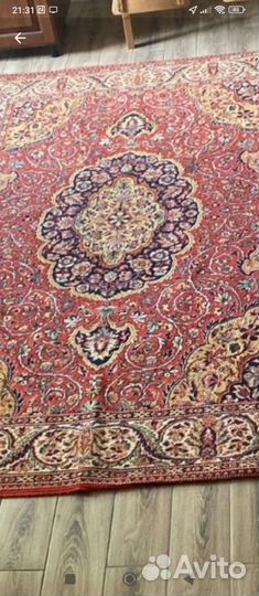 Ковер шерстяной