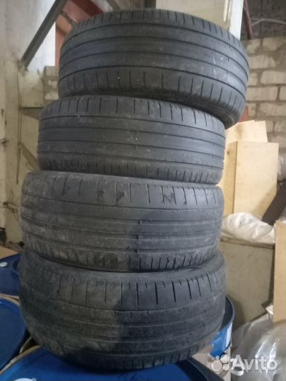 Pirelli P Zero 255/55 R19 107W