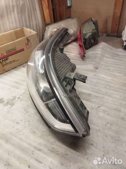 Фара правая Hyundai Solaris 2 17-20