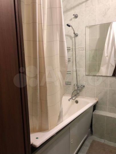 2-к. квартира, 43 м², 2/5 эт.