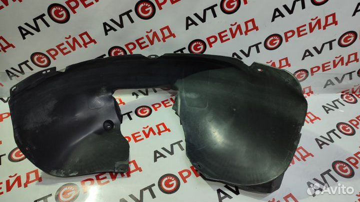 Подкрылок передний левый Volkswagen Golf Variant