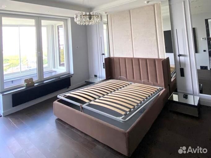 Мягкие стеновые панели, кровать спальня