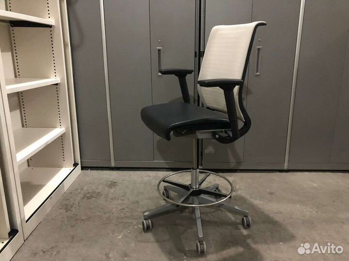 Кресло Steelcase Think