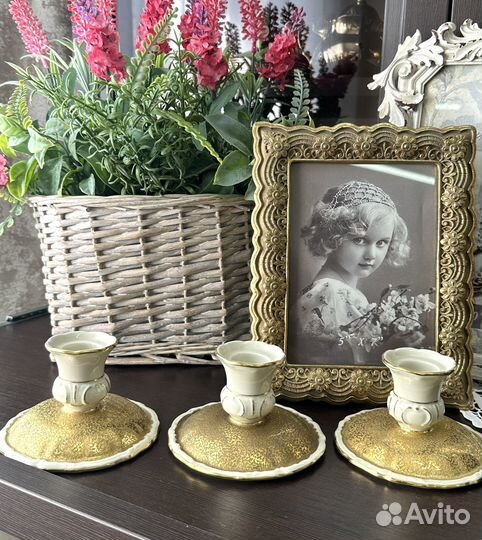 Фарфоровые подсвечники