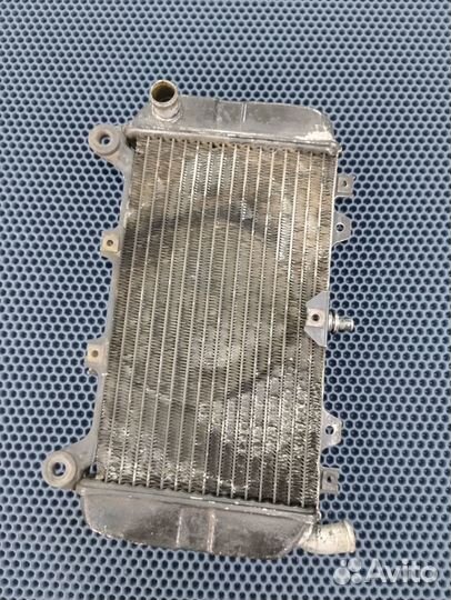 Kawasaki ZZR 400 радиатор