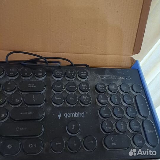 Клавиатура проводная с подсветкой