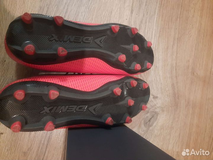 Футбольные бутсы