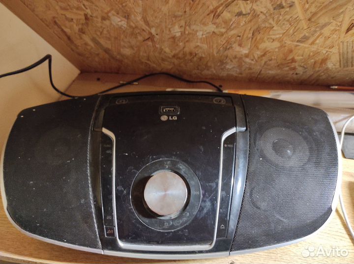 Продам магнитофон