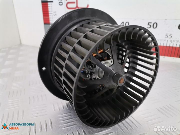 Моторчик печки Ford Galaxy рест. 2004 1109783