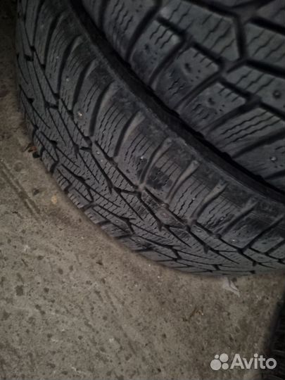 Nokian Tyres Hakkapeliitta 7 235/50 R18