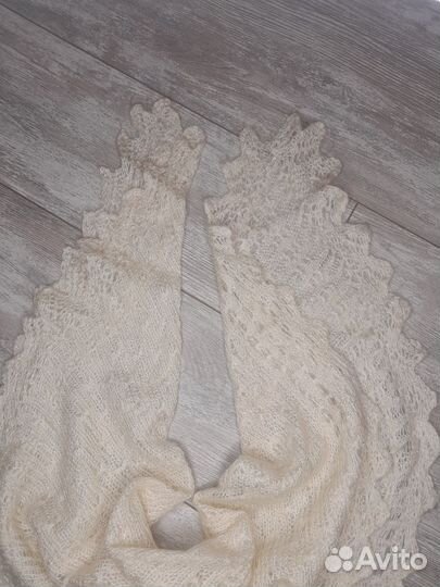 Пуховый платок шаль