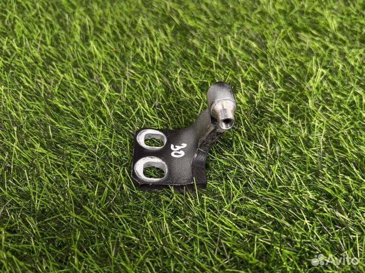 Петля двери Maserati Levante 3.0 diesel 2022