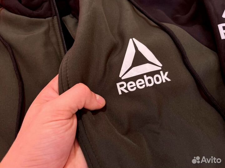 Спортивные костюмы Reebok зимние