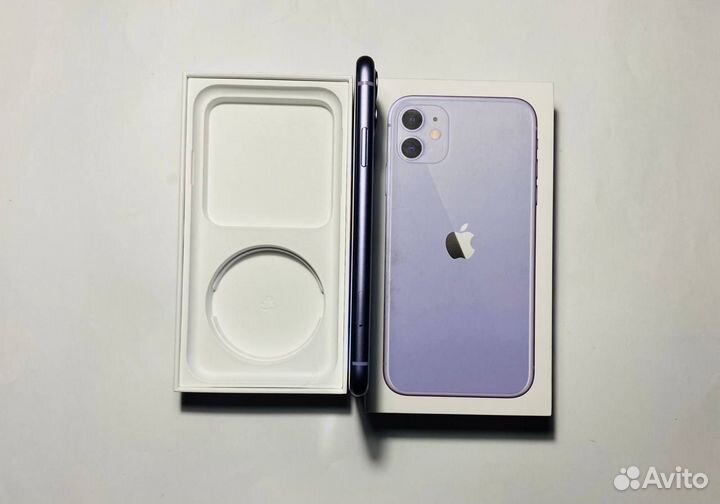 iPhone 11, 64 ГБ