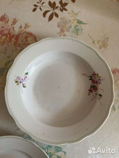 Сервис тарелок