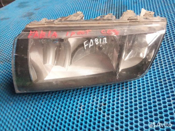 Фара передняя левая Skoda Fabia