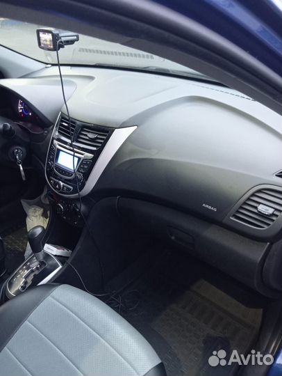 Hyundai Solaris 1.6 AT, 2014, 175 800 км