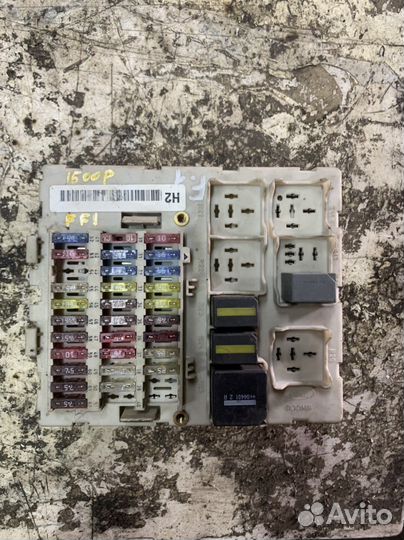 Блок предохранителей Ford Focus 1