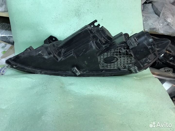 Фара правая Kia Optima 3 галоген