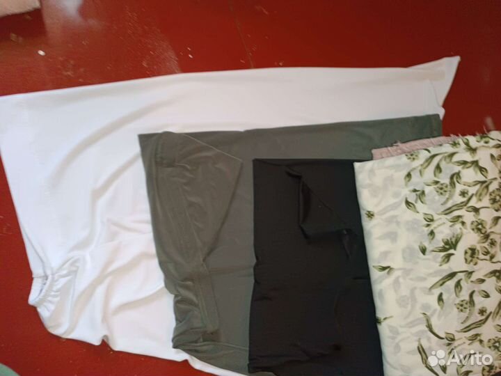 Хиджаби и шарфы