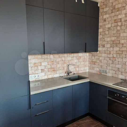 2-к. квартира, 42 м², 6/6 эт.