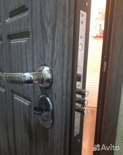 Замена вскытие замков, замена личинок