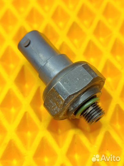 Датчик давления кондиционера Mercedes Cls W219 3.5