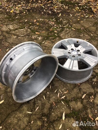 Диски на mercedes r18
