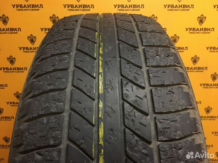 Goodyear Wrangler HP All Weather 235/65 R17 104H