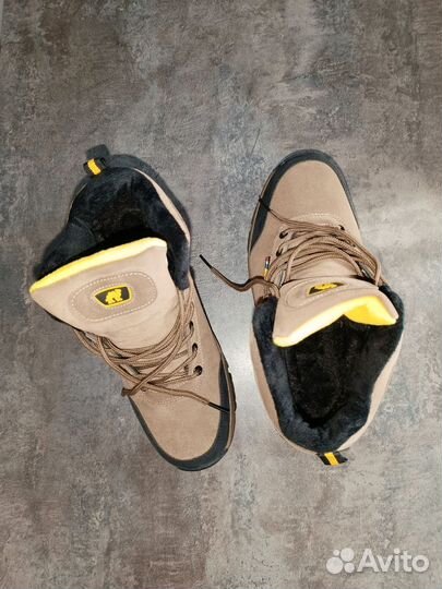 Ботинки зимние