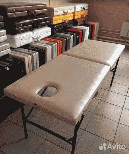 Кушетка массажная