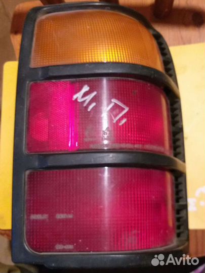 Фонарь зад.правый Митсубиси Паджеро Монтеро