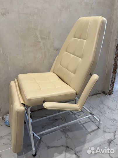 Косметологическое кресло