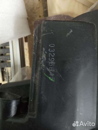 Volkswagen touareg фара(левая)