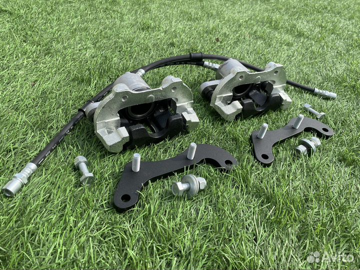 Суппорта ваз 2108 на ниву 4х4 новые, в сборе