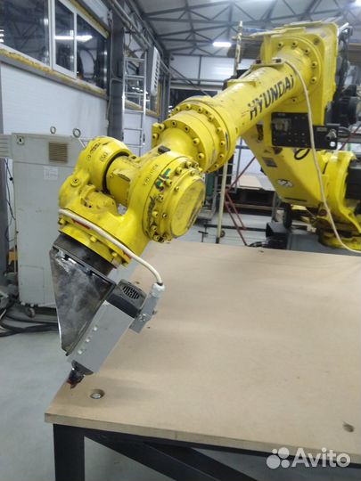 Промышленный робот манипулятор Hundai HS165