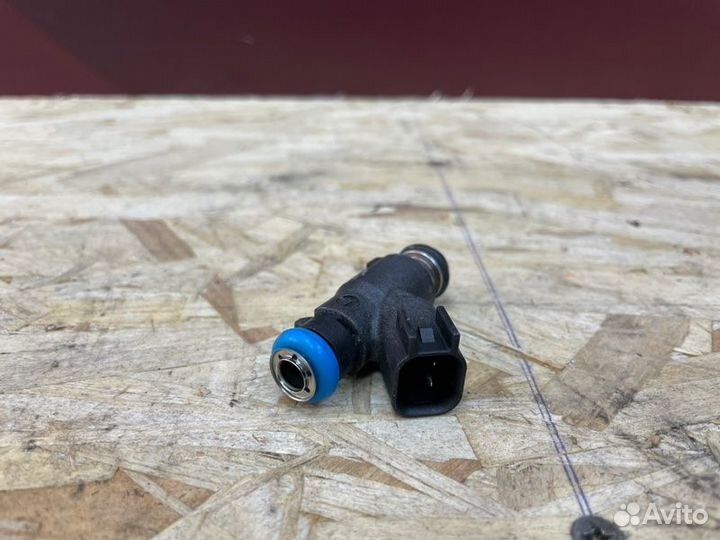 Форсунка топливная LADA Vesta