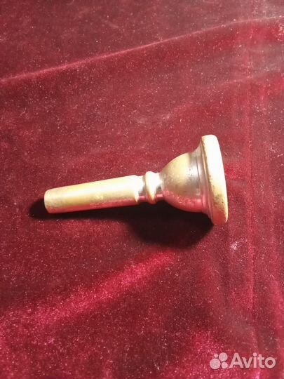 Мундштук для трубы