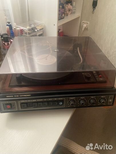Проигрыватель винила. Электрофон вега 108 стерео