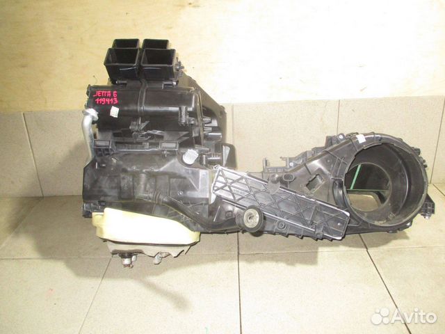 Корпус отопителя VW Jetta 6 (1B)