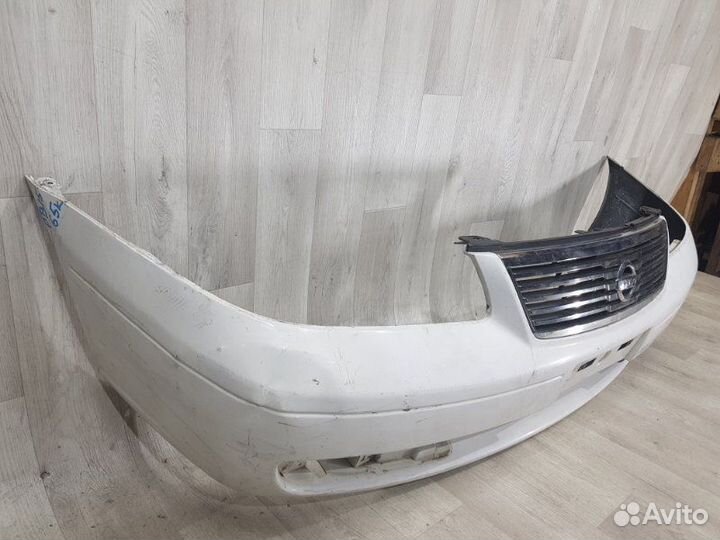 Бампер перед. nissan sunny