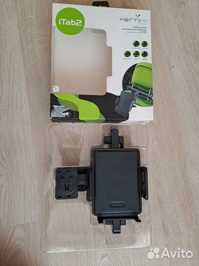 Универсальный автомобильный держатель iTab2 Vertex