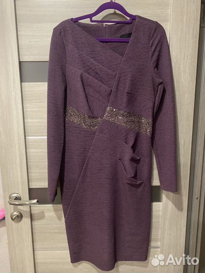 Платье женское 44 46