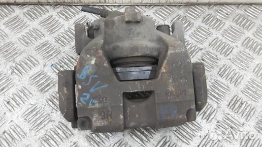 Суппорт тормозной передний правый renault scenic 3