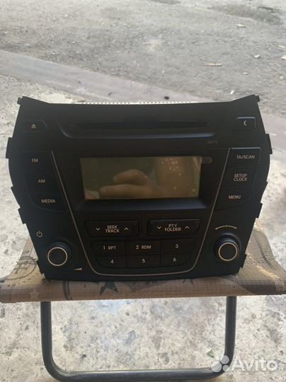 Штатная автомогнитола santa fe