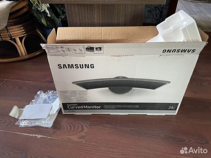 Монитор Samsung C24F390FHI битая матрица