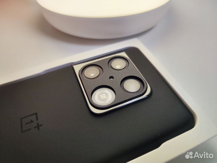 Смартфон OnePlus 10 PRO 12/256 2xSIM