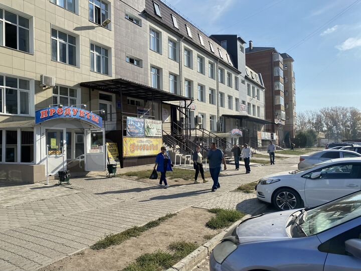 Сдам в аренду офисное помещение, бутик в ТК 12 м²