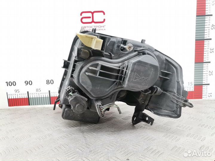 Фара передняя для Renault Vel Satis 8200384023
